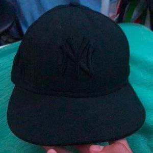 Yakees fitted hat